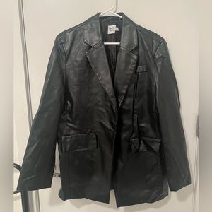 Princess Polly Jocelyn Jacket. black leather blazer jacket. Size L/XL.